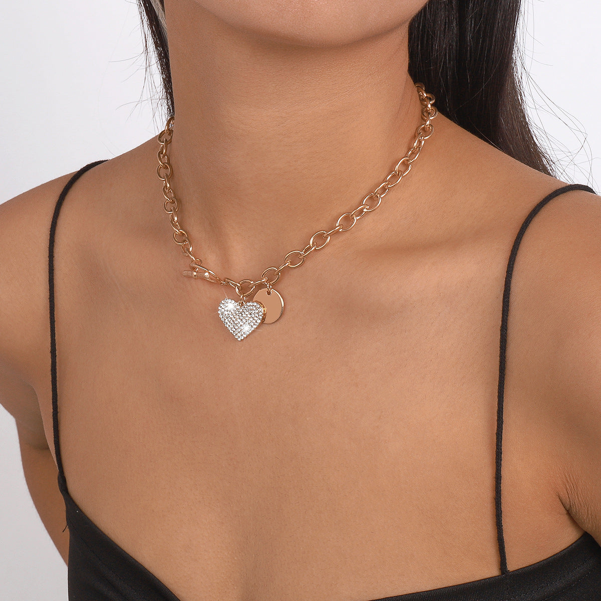 Women's Round Heart Shape With Diamond Necklace